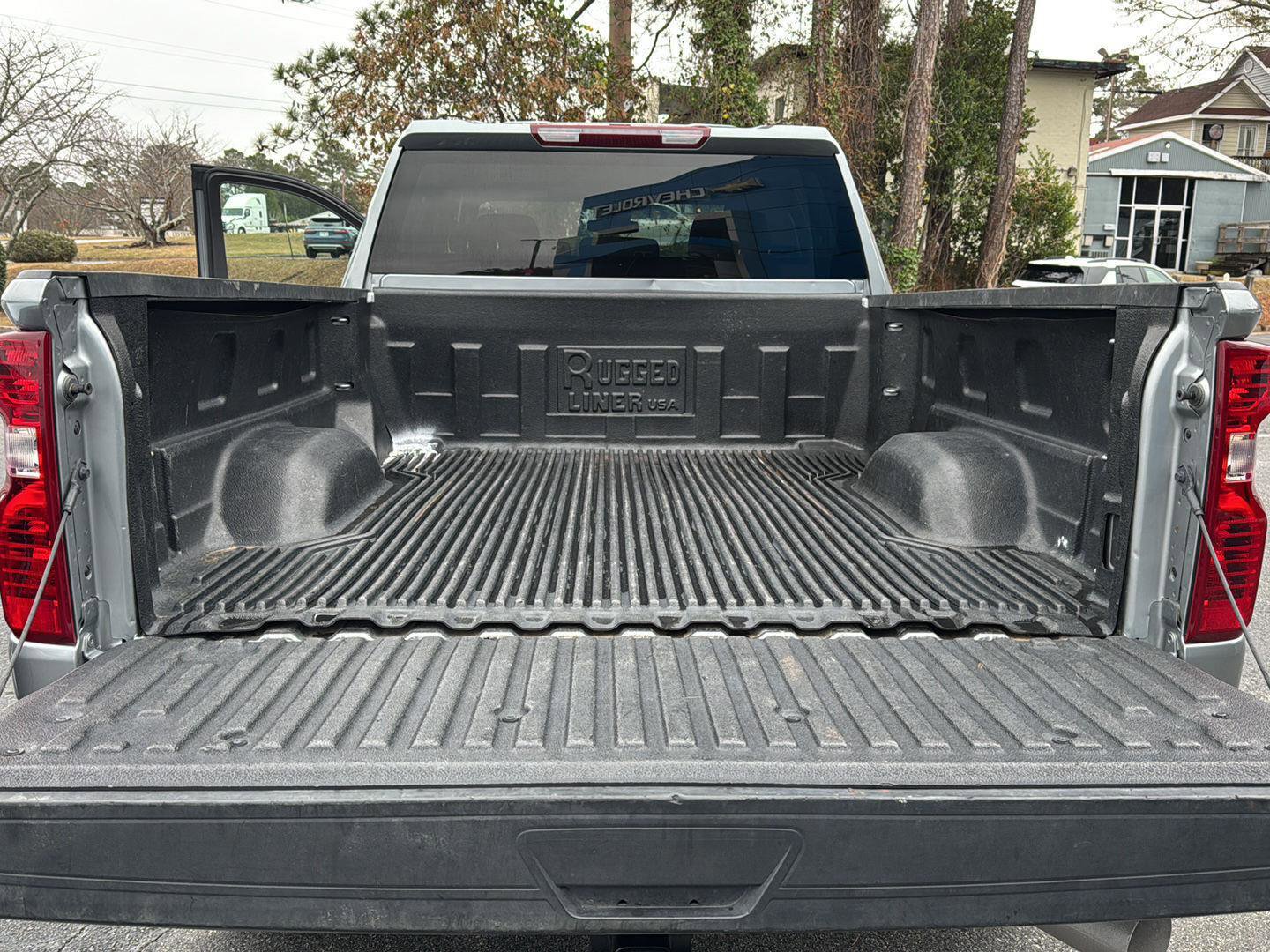 Used 2024 Chevrolet Silverado 2500 LT image 28