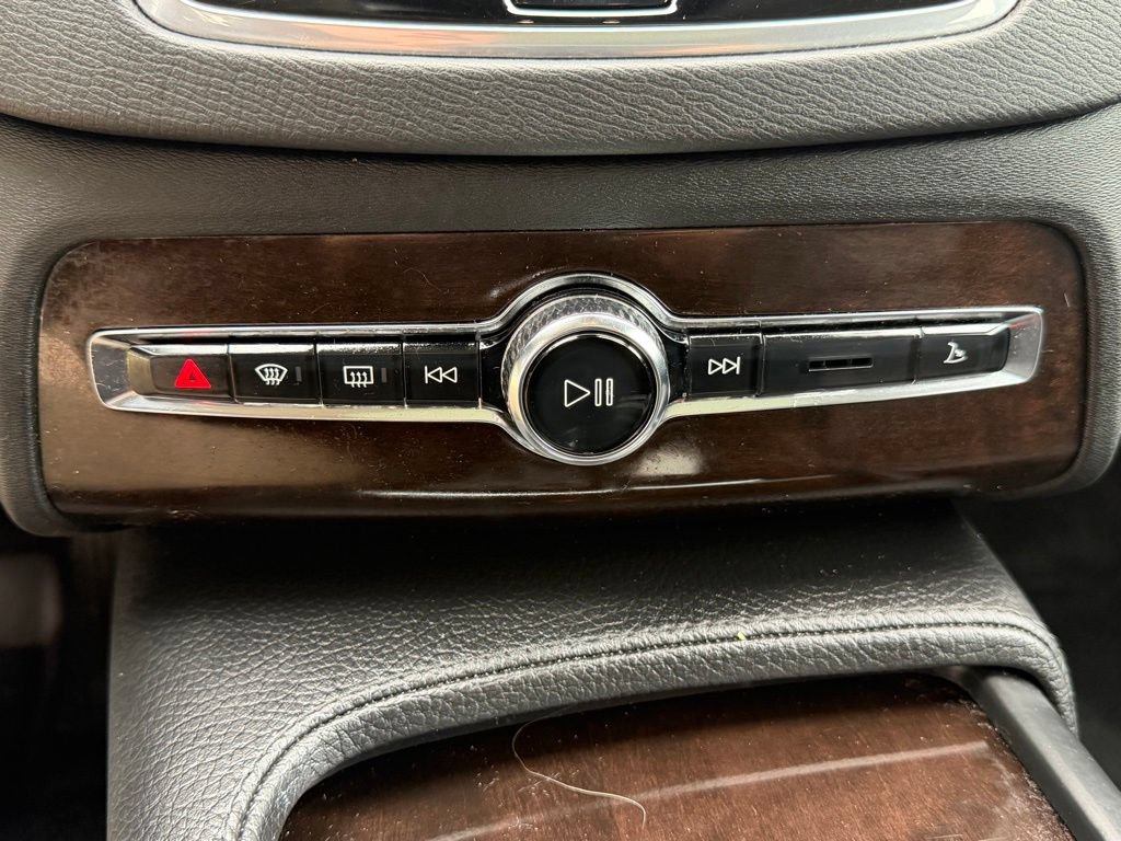 Used 2019 Volvo XC90 T6 Momentum w/ Protection Package Premier AWD/4WD image 26