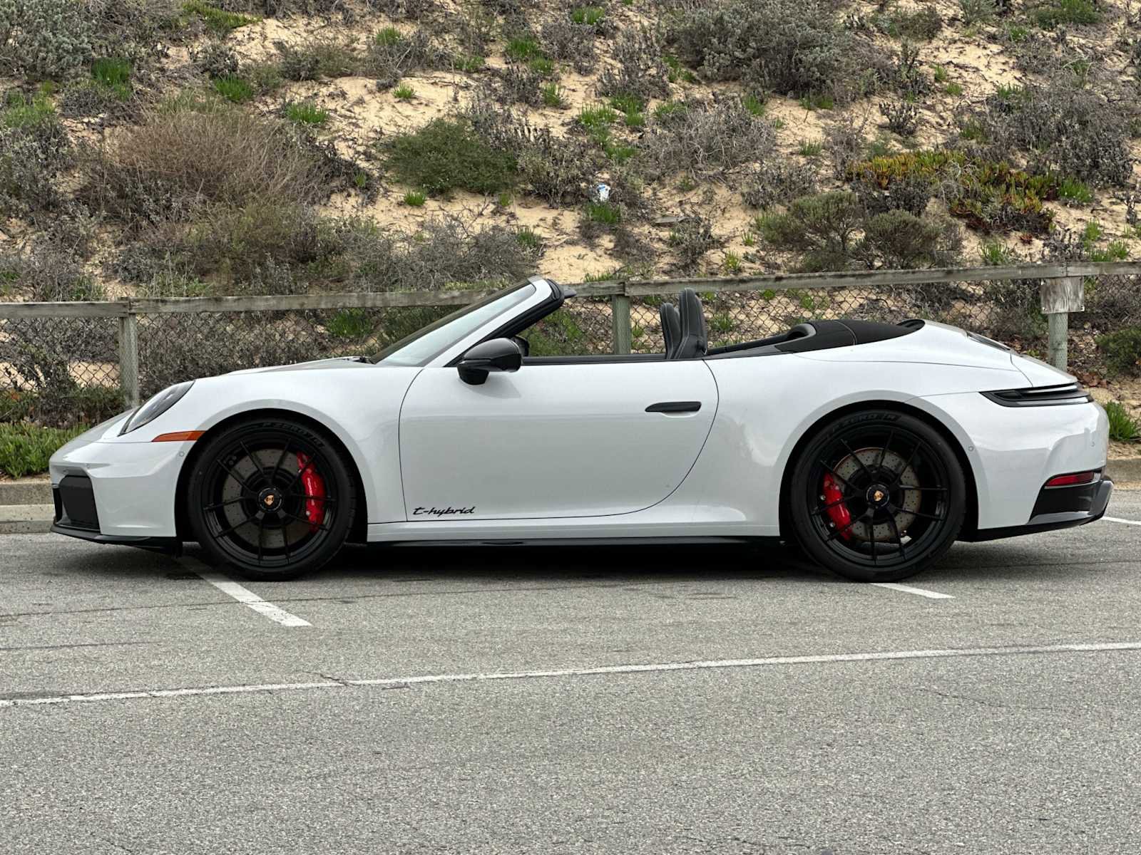 New 2026 Porsche 911 Carrera GTS image 2