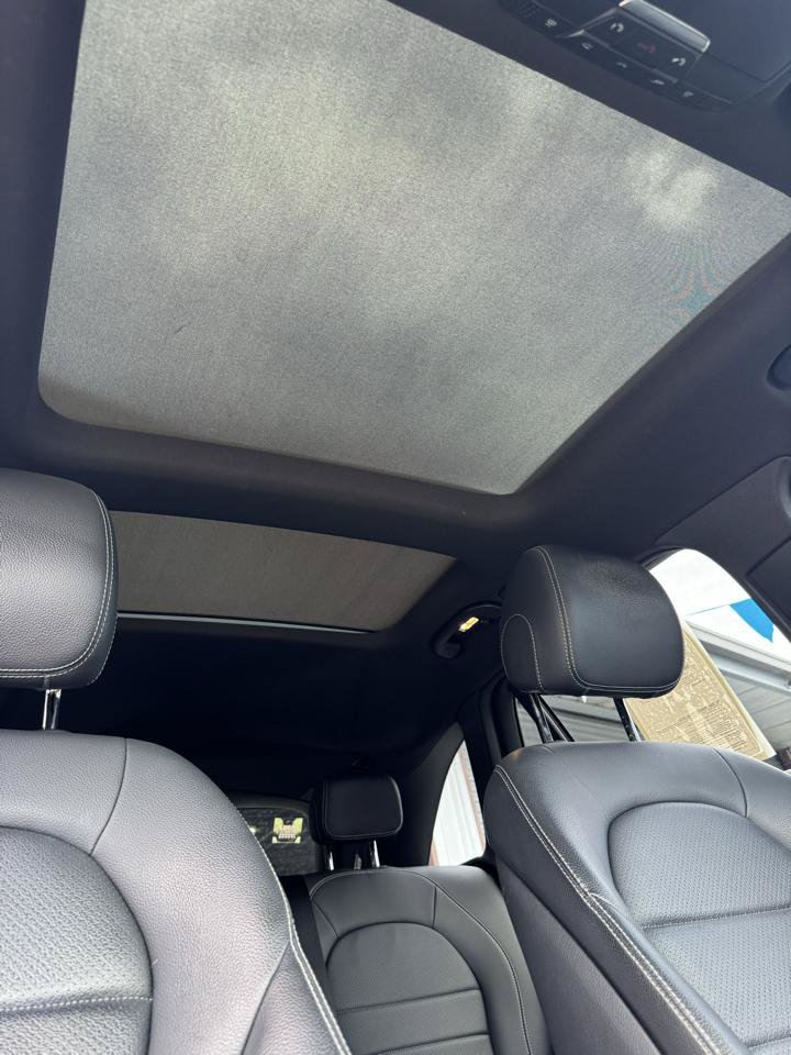 Used 2017 Mercedes-Benz GLC 300 4MATIC image 20