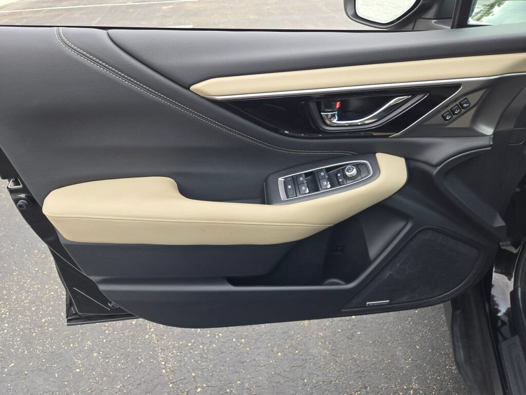 Used 2020 Subaru Outback Limited XT w/ Popular Package #2 AWD/4WD image 19