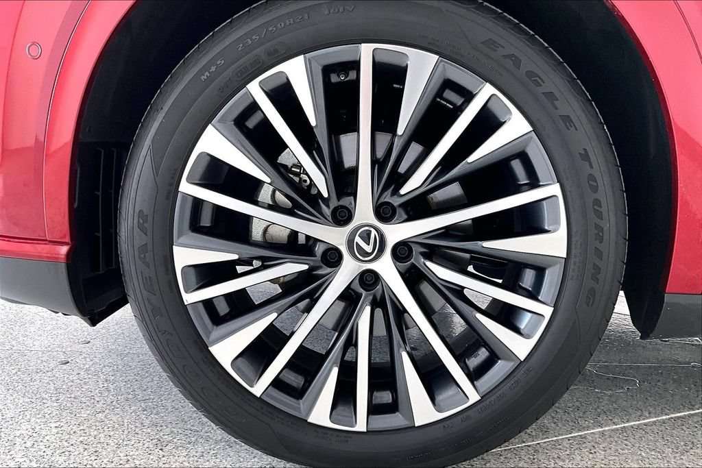 Used 2025 Lexus RX 350 Premium Plus w/ Convenience Package FWD image 11