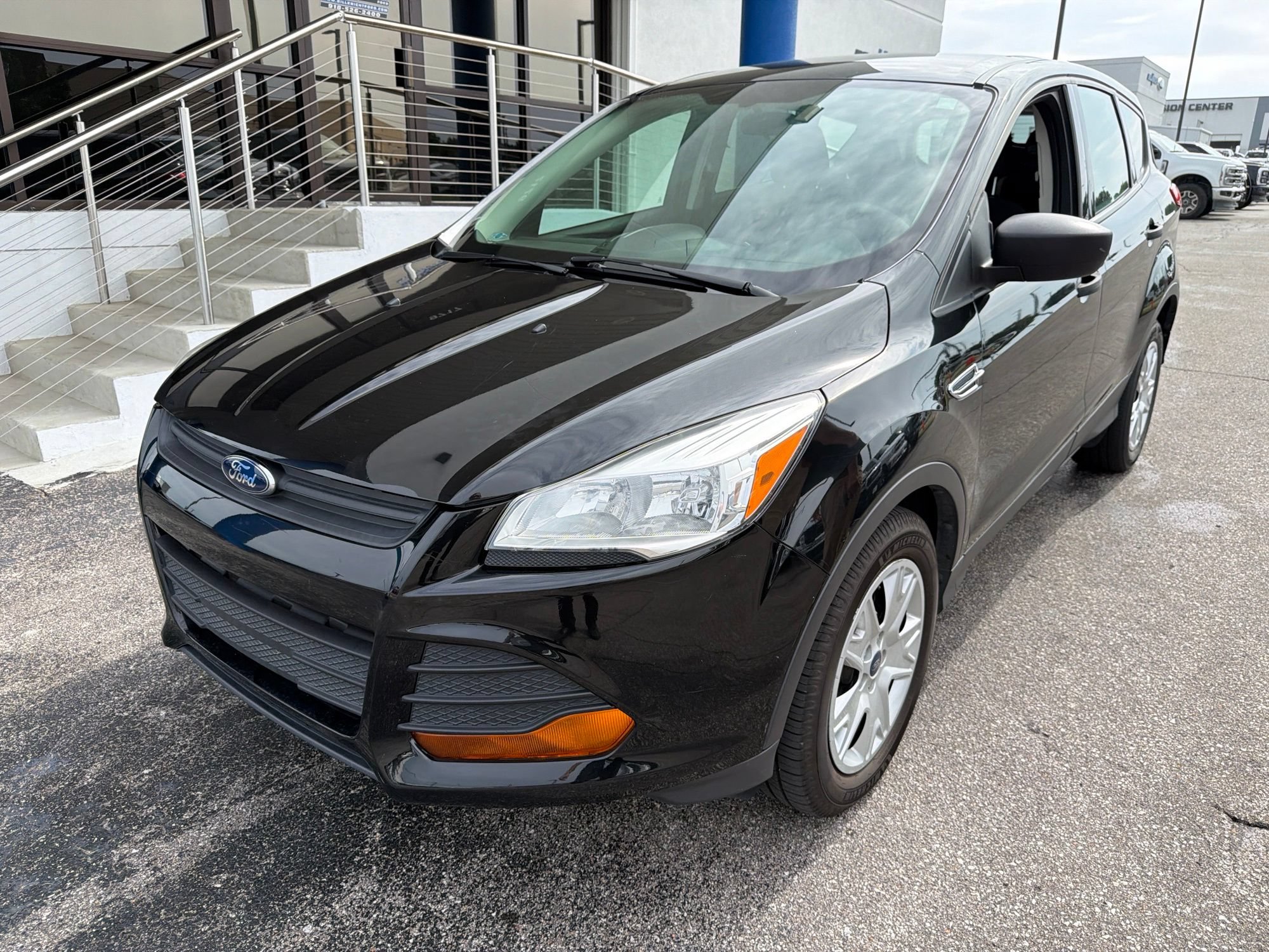 Used 2014 Ford Escape S FWD image 1