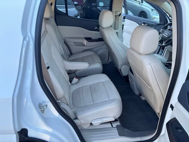 Used 2023 GMC Acadia Denali w/ Denali Ultimate Package AWD/4WD image 33