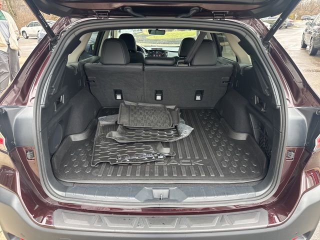 Used 2025 Subaru Outback Limited AWD/4WD image 29