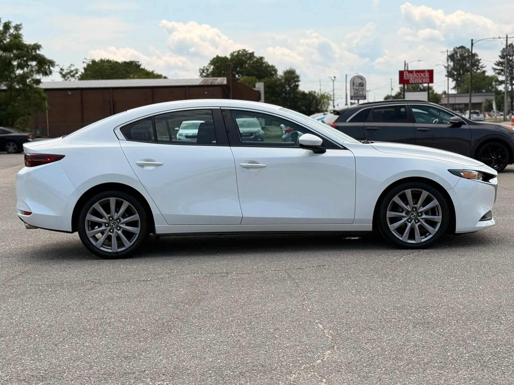 Used 2020 MAZDA MAZDA3 AWD Sedan w/ Select Package image 10