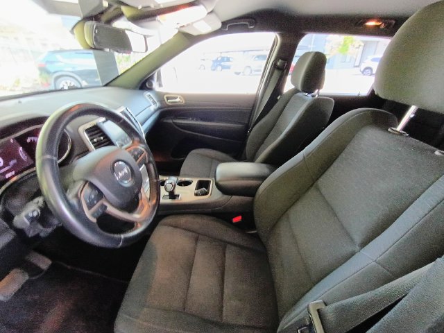 Used 2015 Jeep Grand Cherokee Laredo w/ Quick Order Package 23E RWD image 31