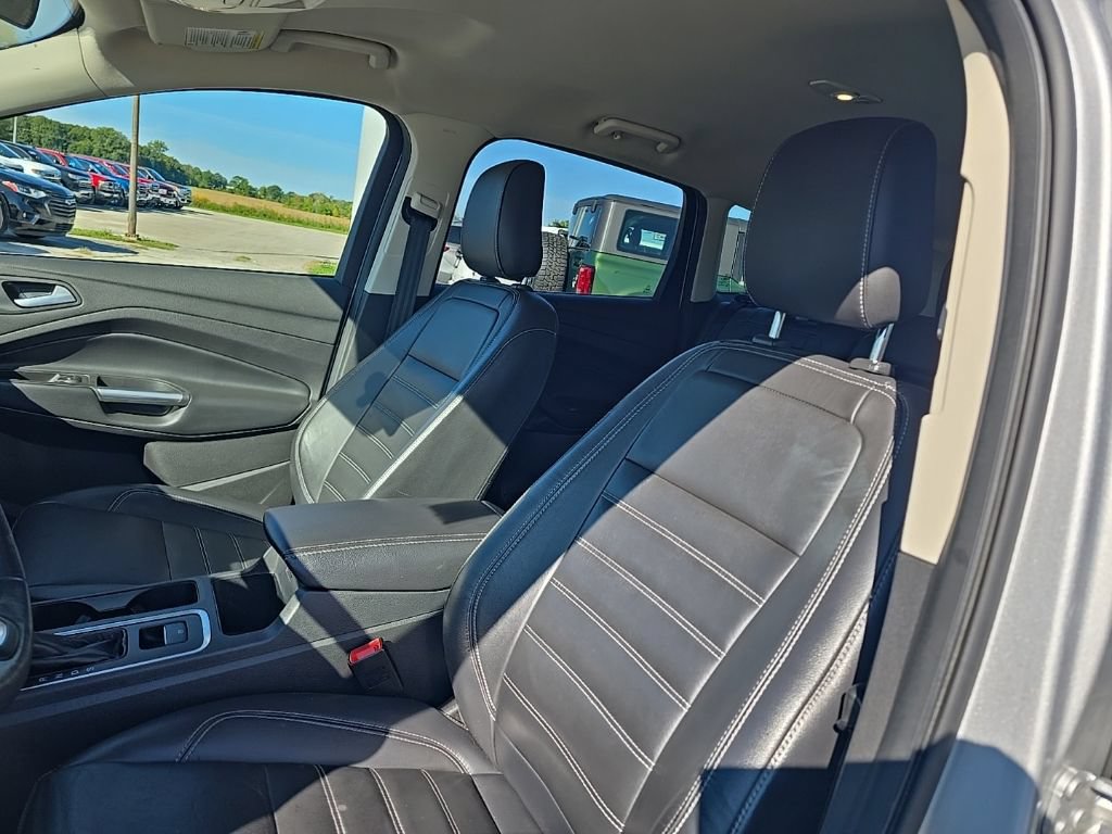 Used 2018 Ford Escape SEL AWD/4WD image 9