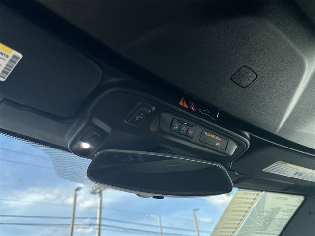 Used 2023 Chevrolet Camaro LT image 16