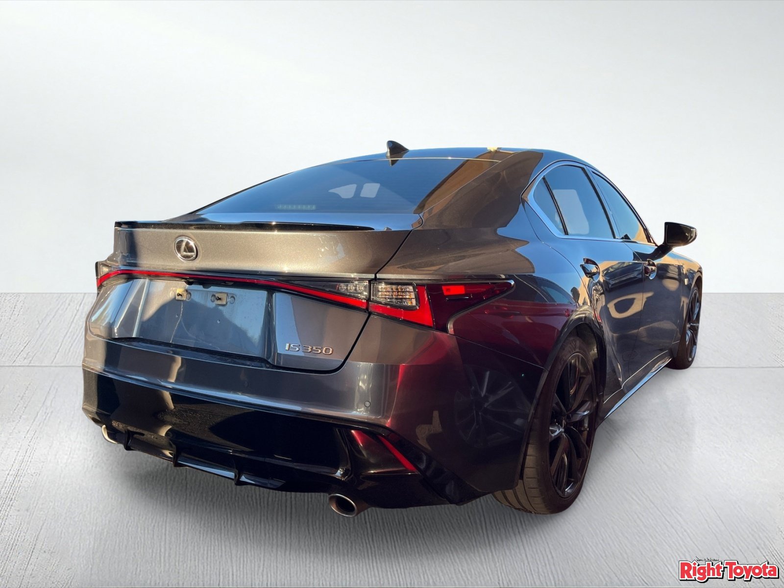 Used 2022 Lexus IS 350 F Sport w/ Navigation Package RWD image 4