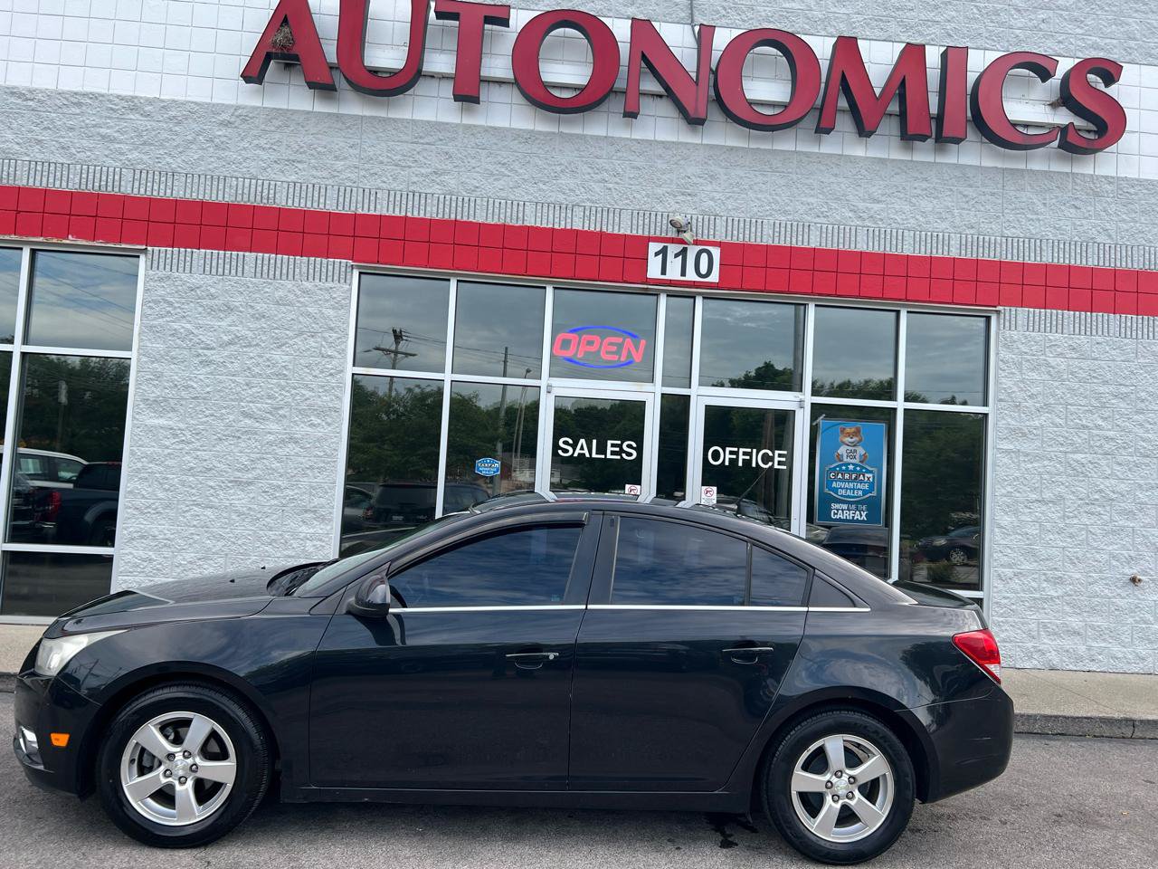 Used 2014 Chevrolet Cruze LT FWD image 3
