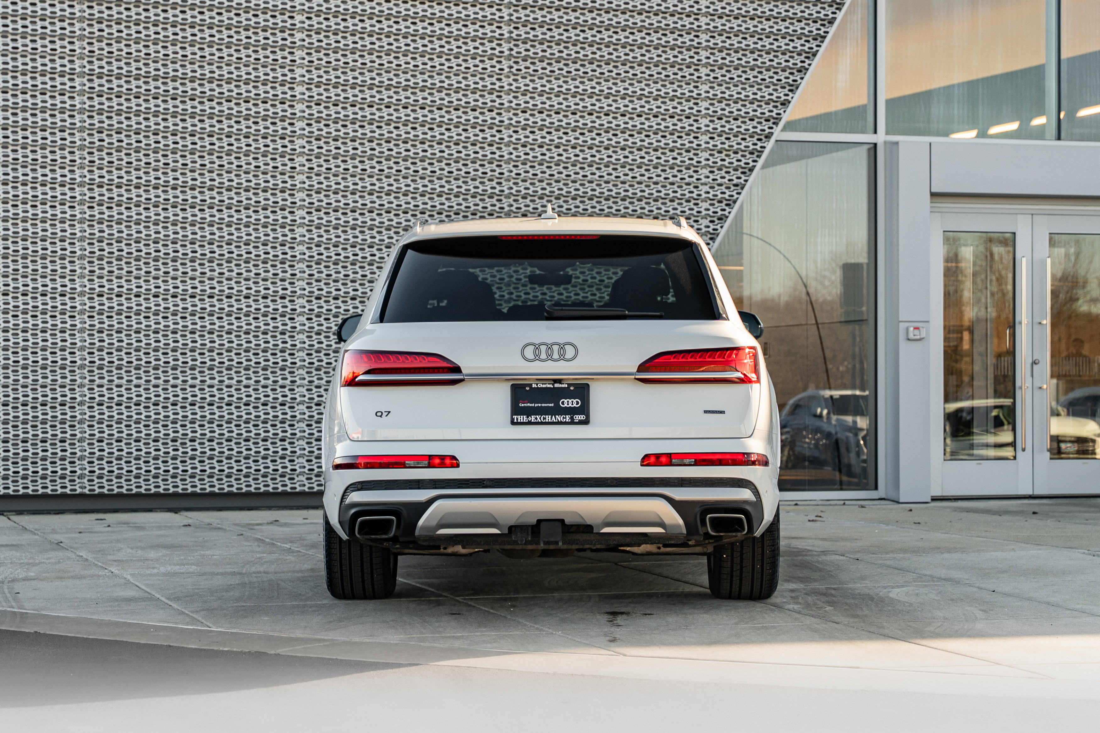 Certified 2025 Audi Q7 3.0T Premium Plus w/ Premium Plus Package AWD/4WD image 32
