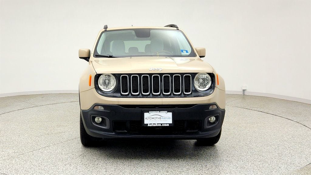 Used 2015 Jeep Renegade Latitude w/ Popular Equipment Group AWD/4WD image 2