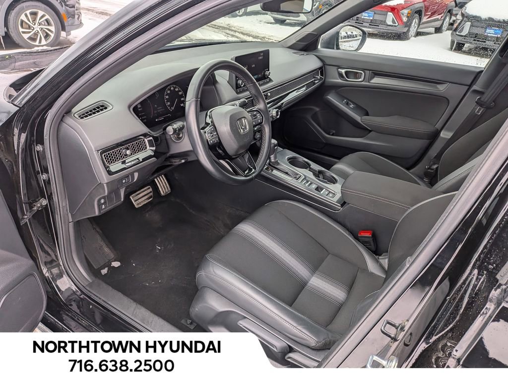 Used 2023 Honda Civic Sport image 10