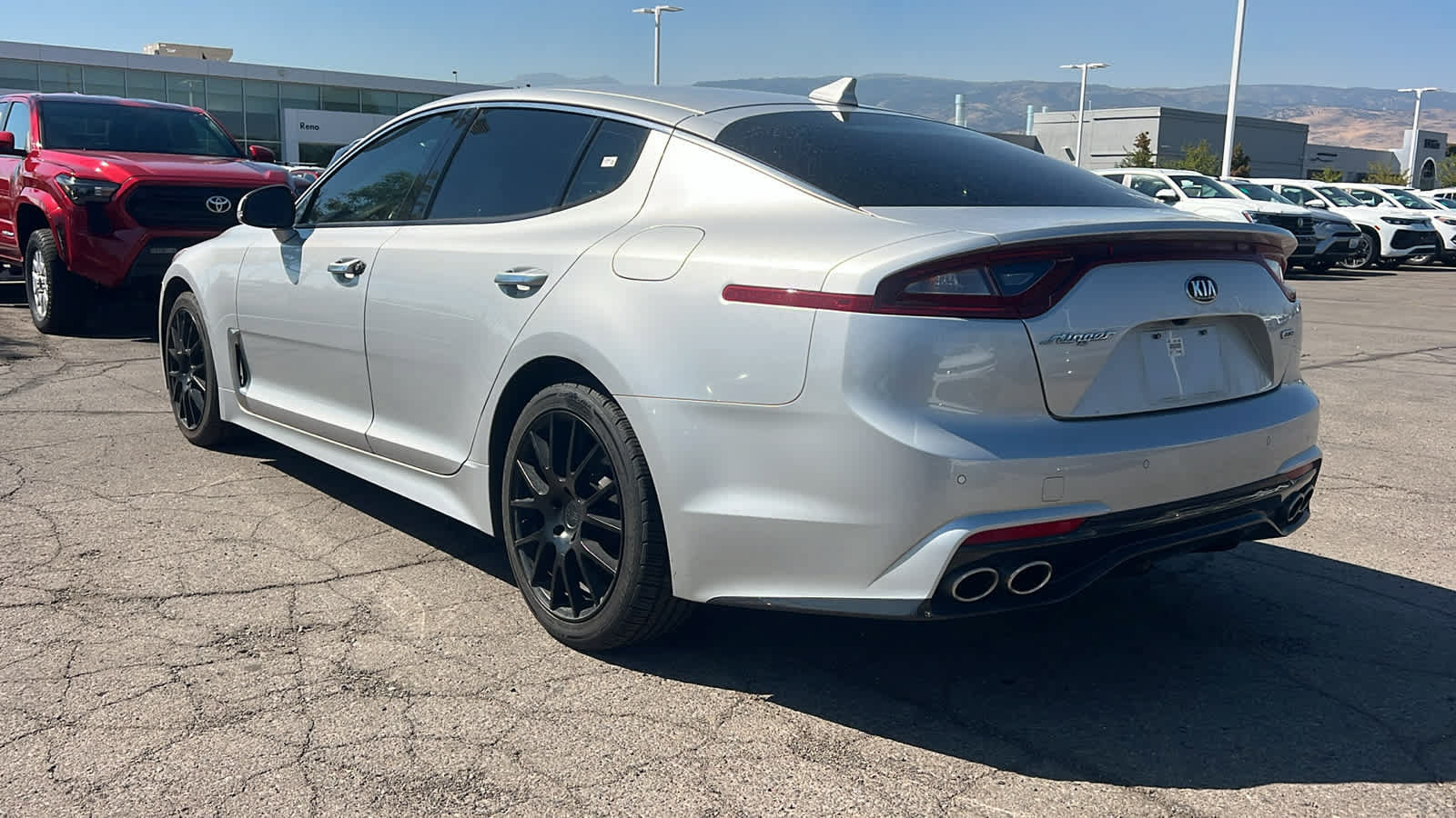 Used 2018 Kia Stinger AWD/4WD image 7