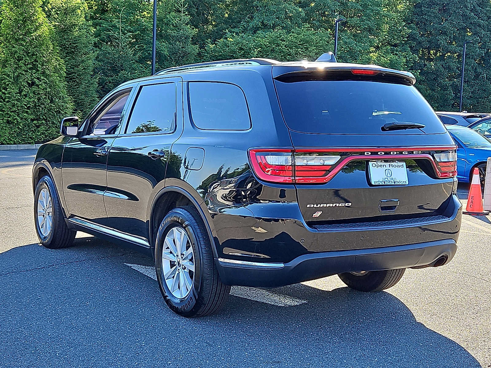 Used 2019 Dodge Durango SXT AWD/4WD image 5