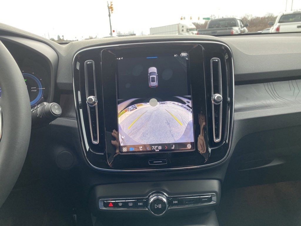 New 2024 Volvo XC40 Recharge Ultimate w/ Protection Package Premier image 27