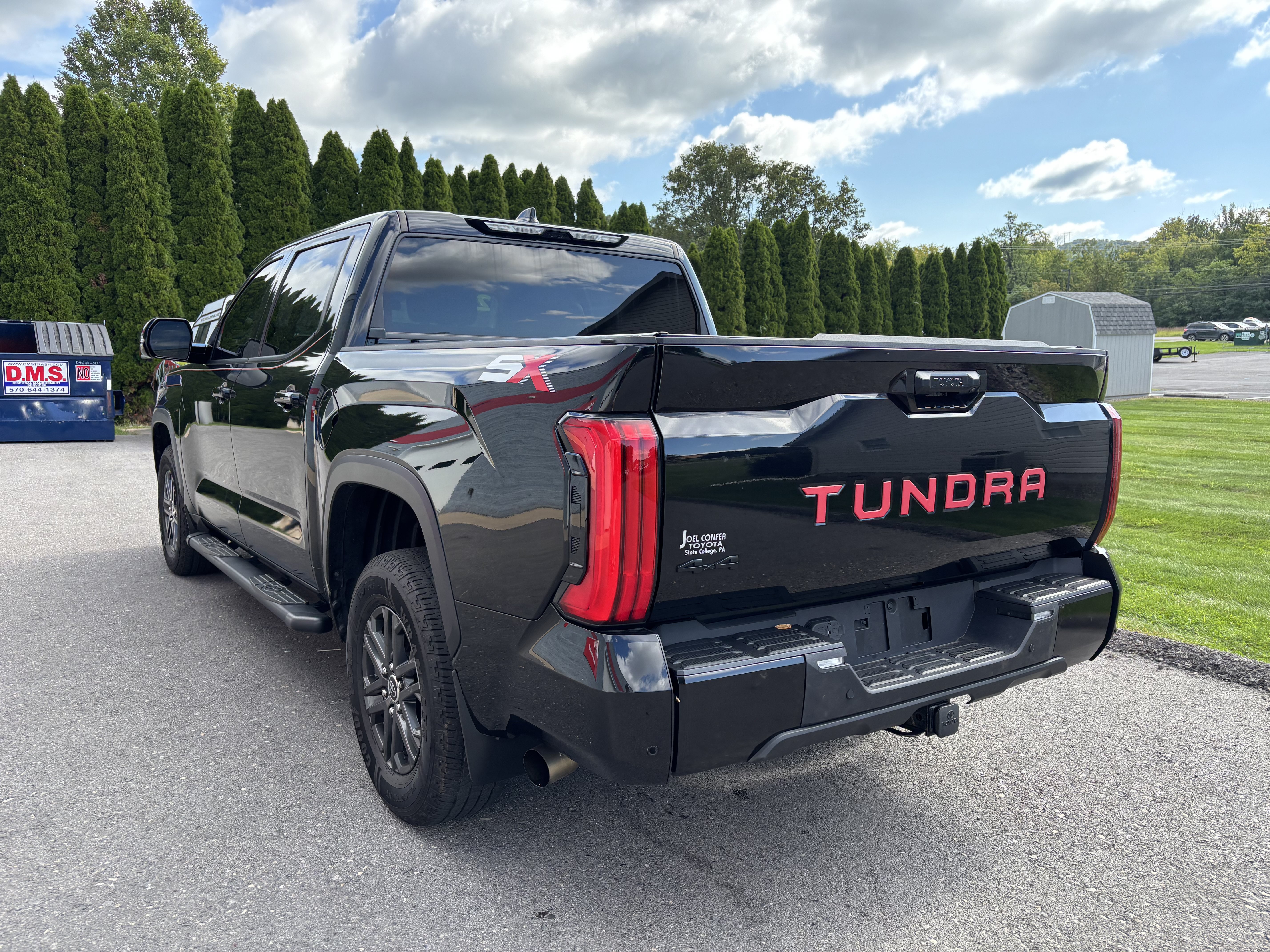 Used 2023 Toyota Tundra SR5 w/ SR5 Convenience Package AWD/4WD image 5