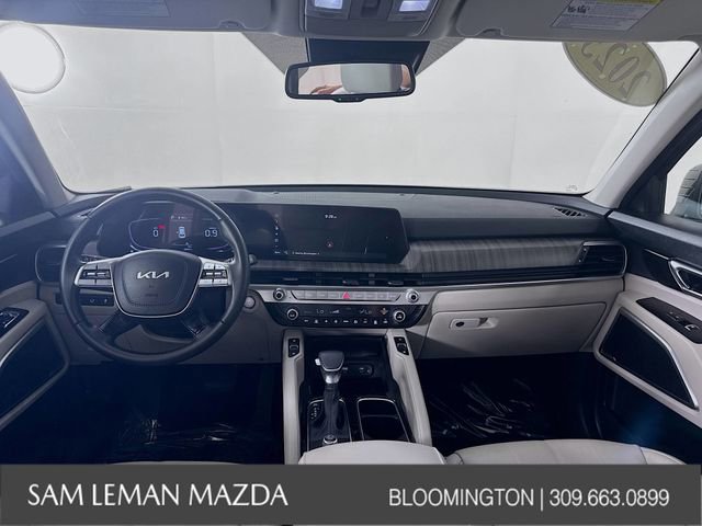 Used 2023 Kia Telluride EX w/ EX Captain's Chair Package image 23