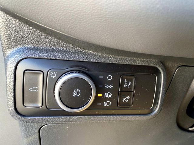 Used 2025 Ford Explorer Active w/ Active Comfort Package image 22