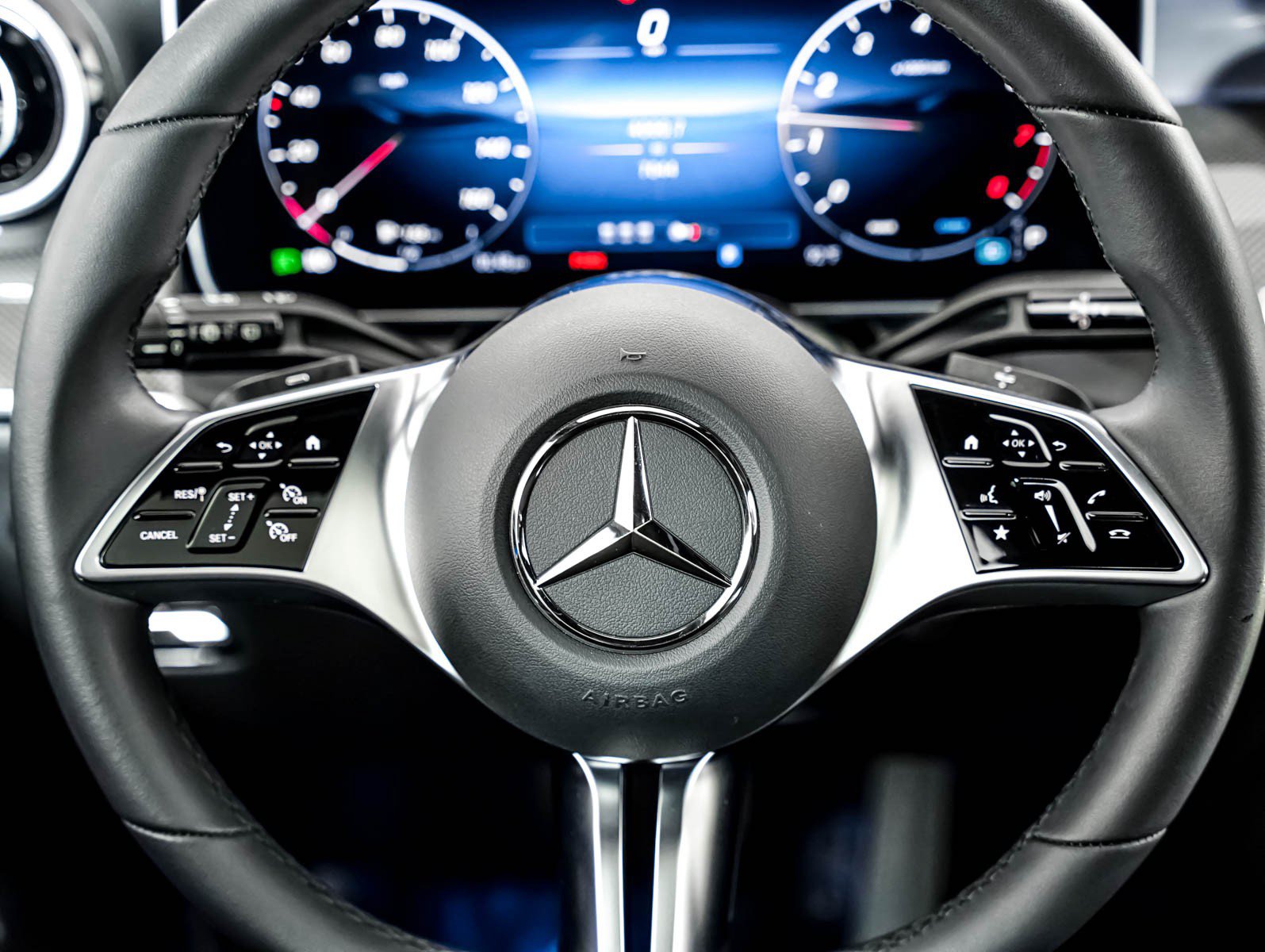 Certified 2026 Mercedes-Benz GLC 300 image 12