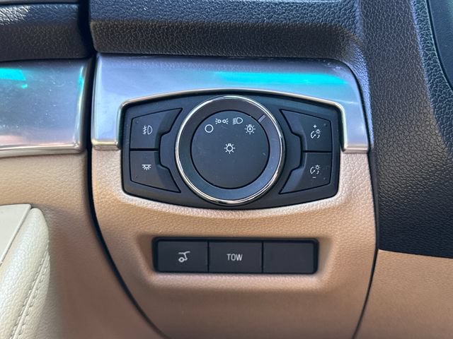 Used 2016 Ford Explorer Limited w/ Equipment Group 301A AWD/4WD image 37