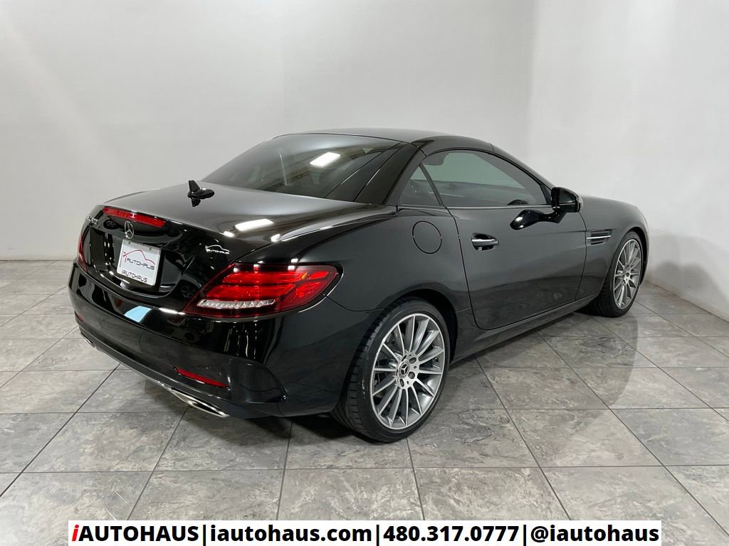 Used 2019 Mercedes-Benz SLC 300 w/ Premium Package image 47