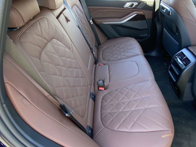Used 2026 BMW X5 xDrive50e w/ Premium Package image 13