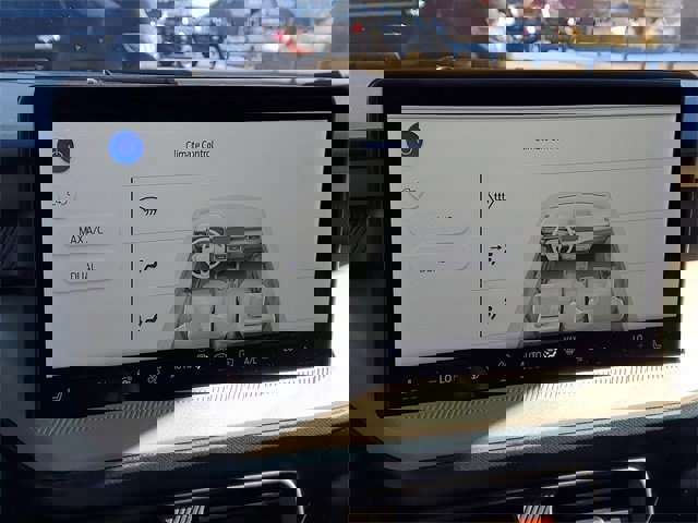 New 2025 Ford Maverick Lariat w/ 4K Tow Package image 26