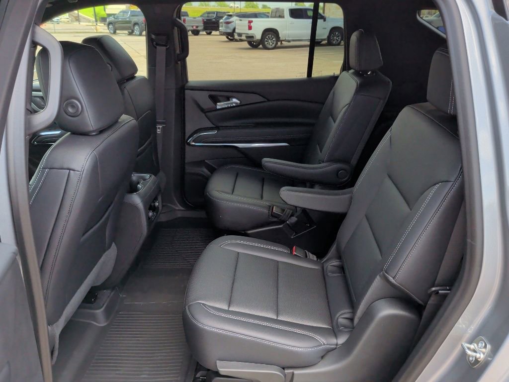 New 2026 Chevrolet Traverse LT FWD image 33