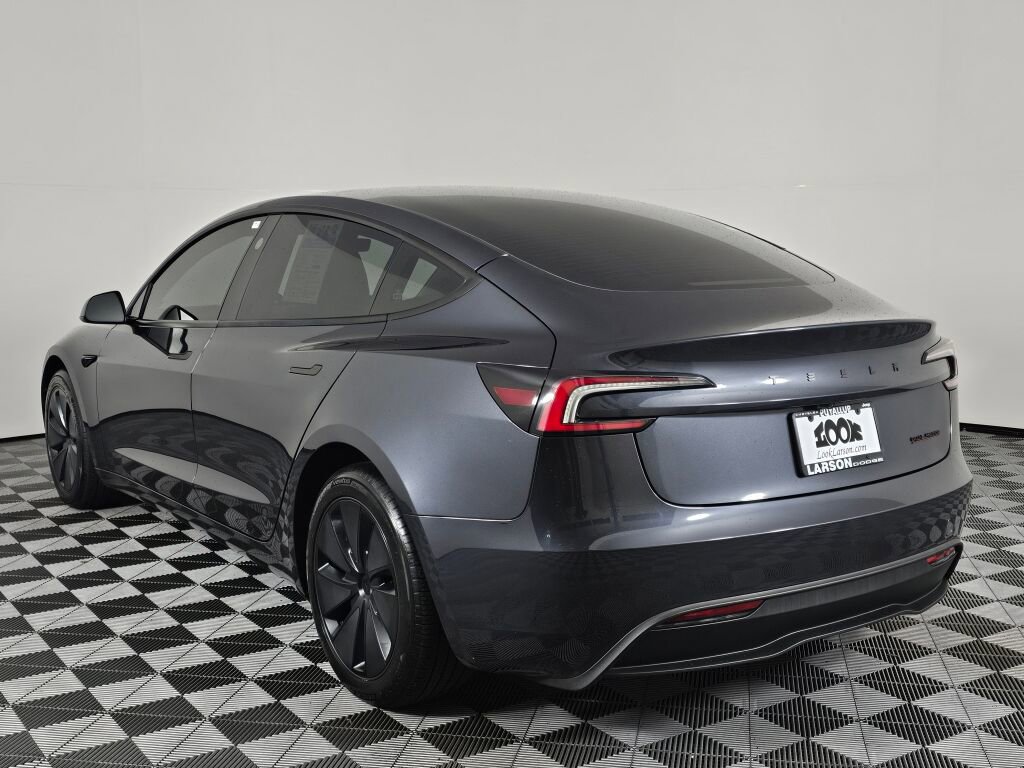 Used 2025 Tesla Model 3 Long Range image 4