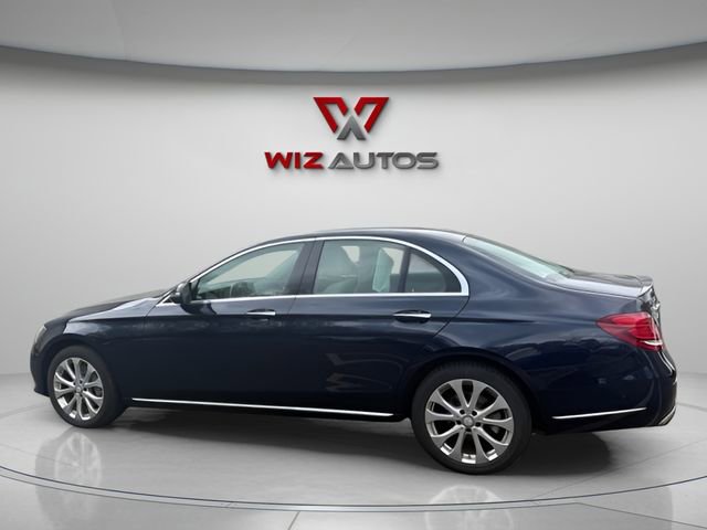 Used 2017 Mercedes-Benz E 300 4MATIC image 2