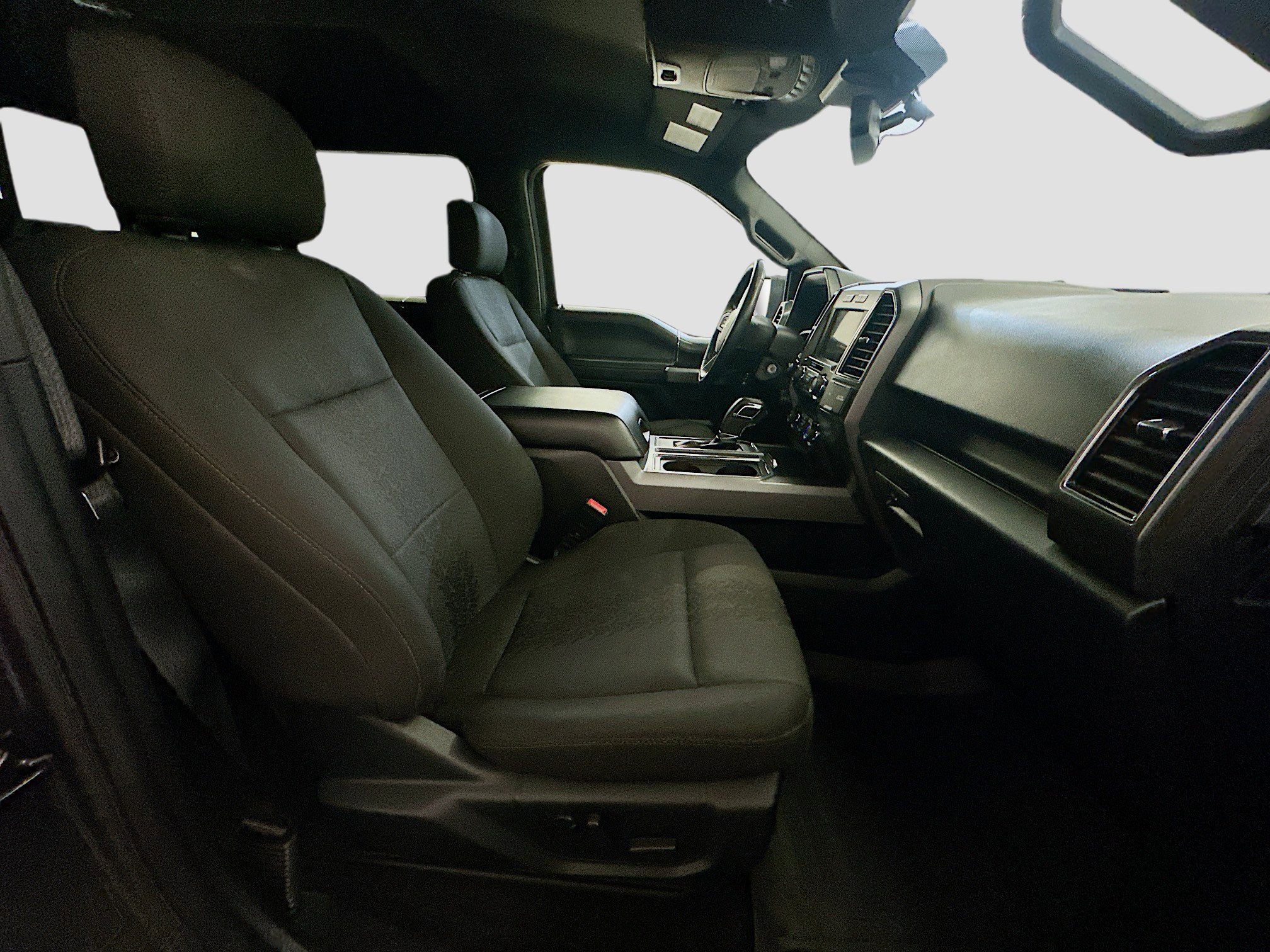 Used 2020 Ford F150 XLT w/ Equipment Group 302A Luxury image 32