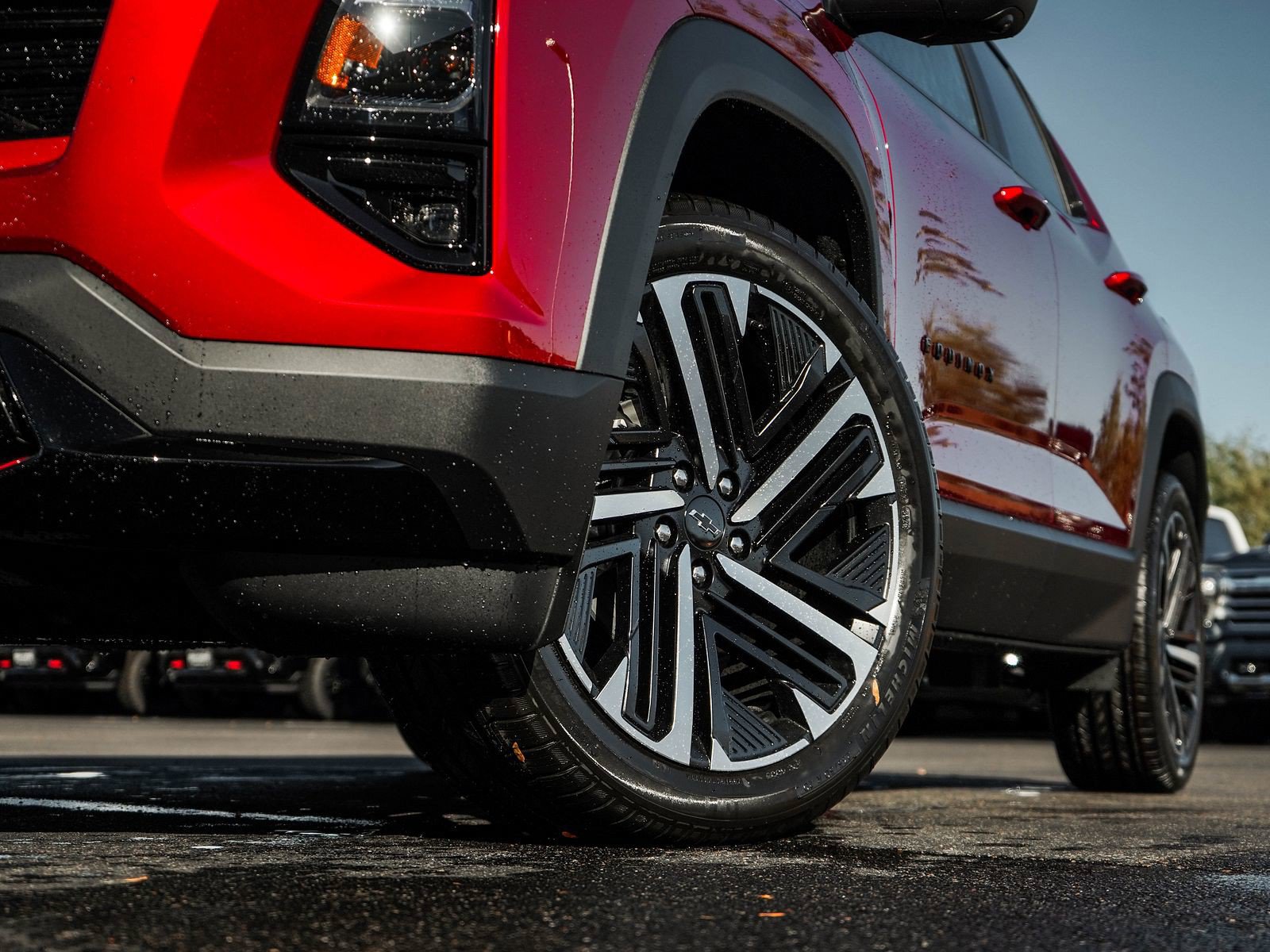 New 2027 Chevrolet Equinox RS w/ Safety and Technology Package AWD/4WD image 6