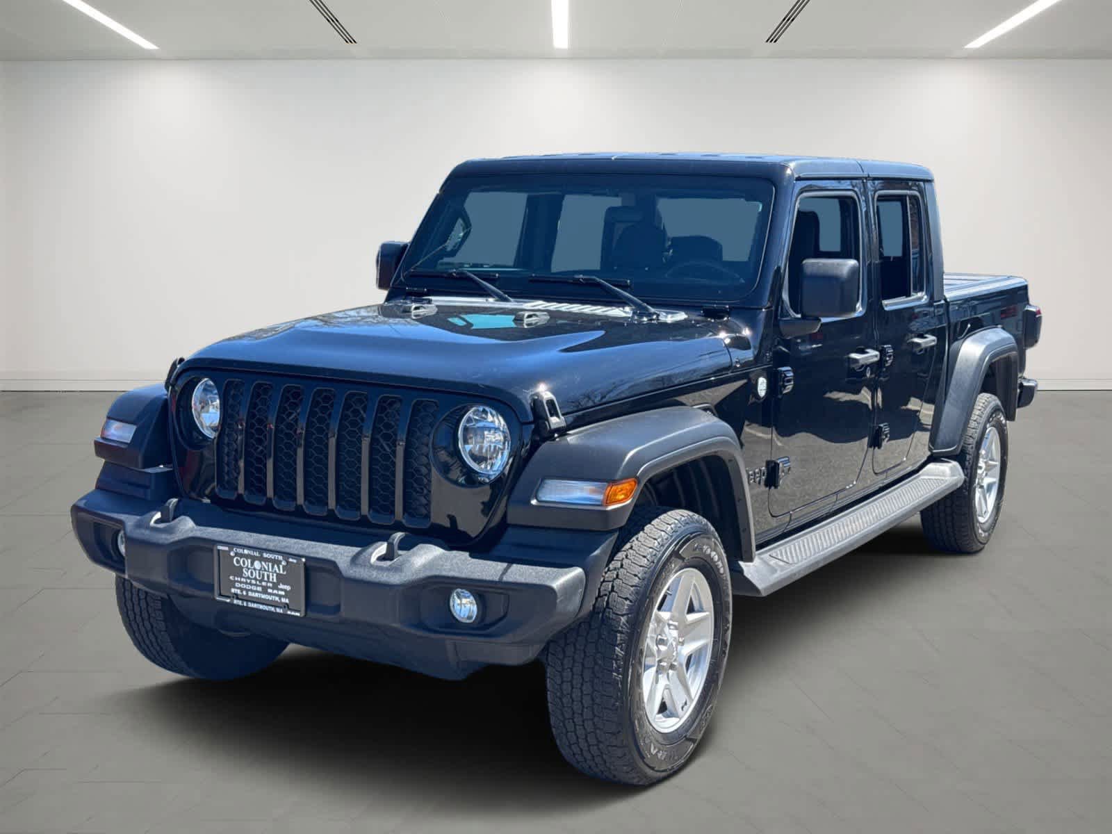 Used 2020 Jeep Gladiator Sport w/ Quick Order Package 24S AWD/4WD image 1