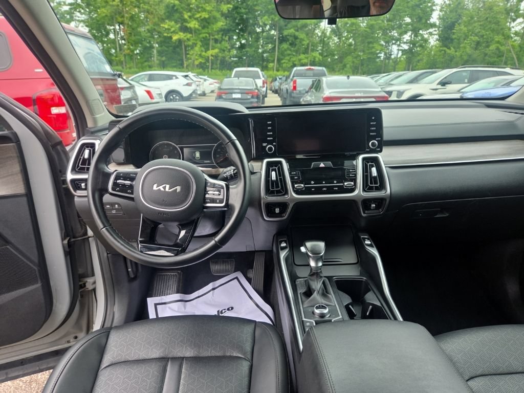 Used 2022 Kia Sorento X-Line EX AWD/4WD image 12