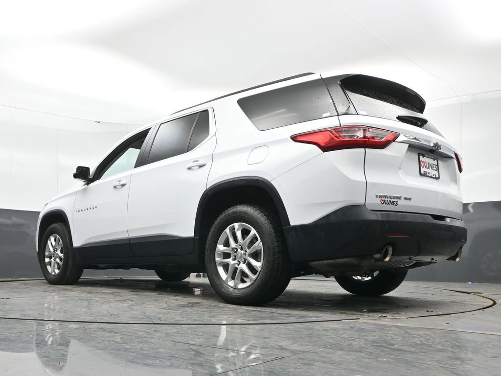 Used 2020 Chevrolet Traverse LT w/ LPO, Floor Liner Package image 30
