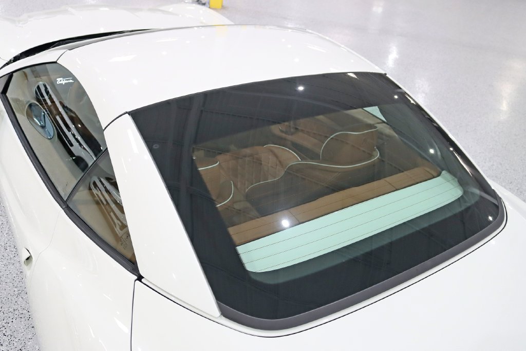 Used 2011 Ferrari California RWD image 34