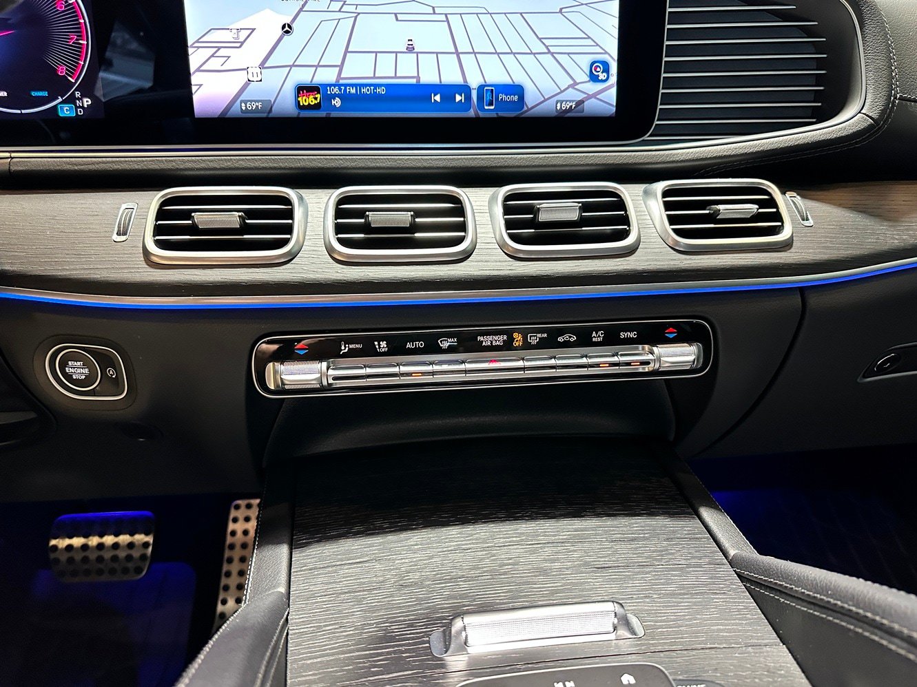 Certified 2025 Mercedes-Benz GLS 450 4MATIC image 26