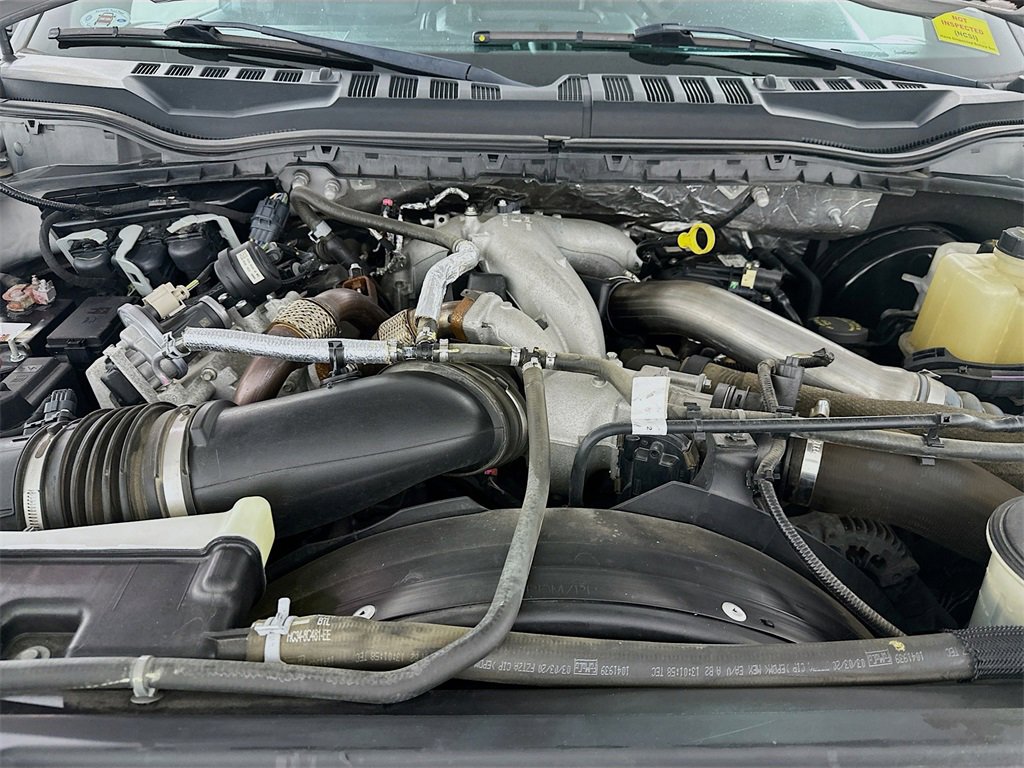 Used 2020 Ford F250 Lariat w/ Tremor Off-Road Package image 32