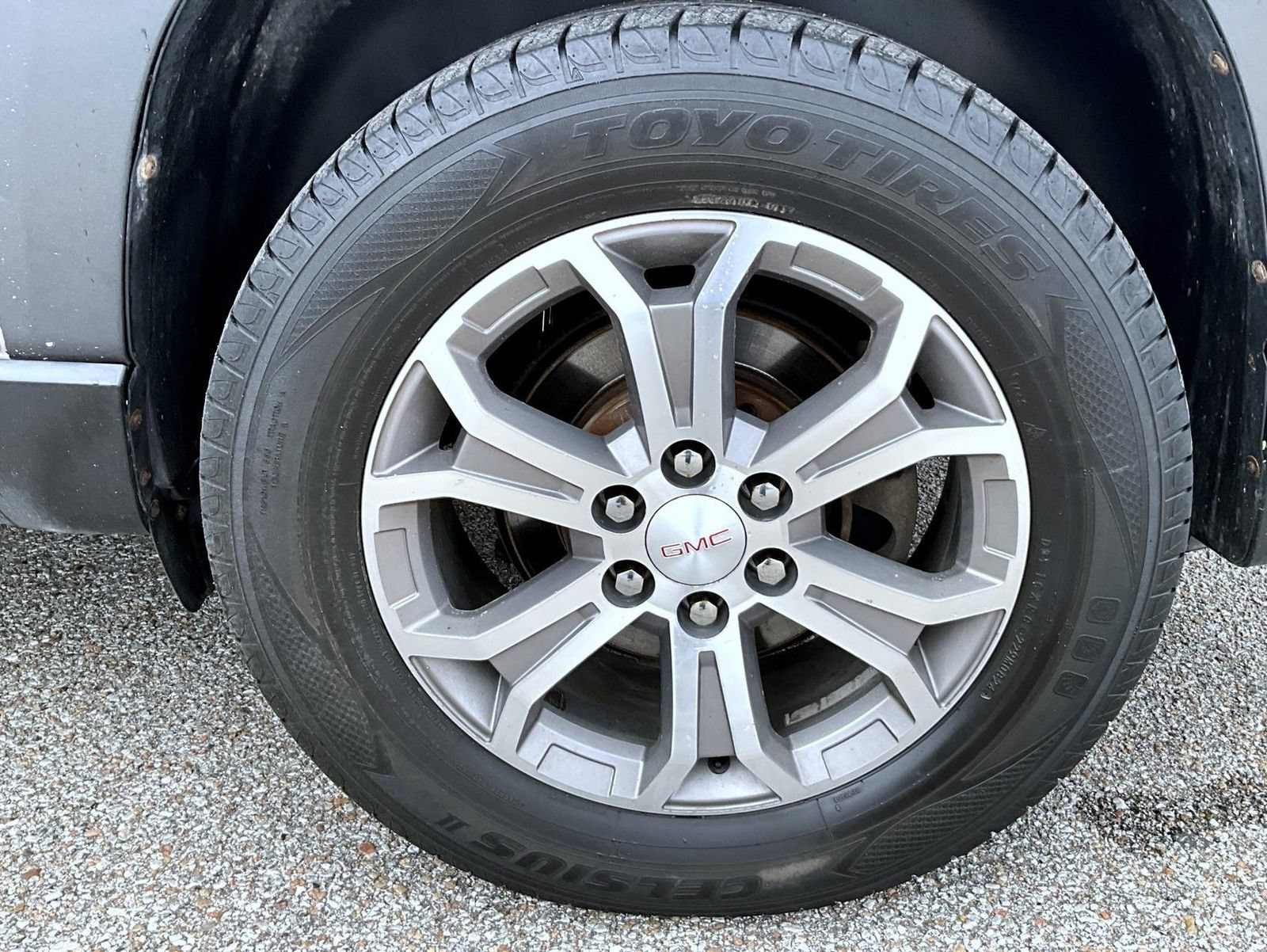 Used 2013 GMC Acadia SLT AWD/4WD image 25
