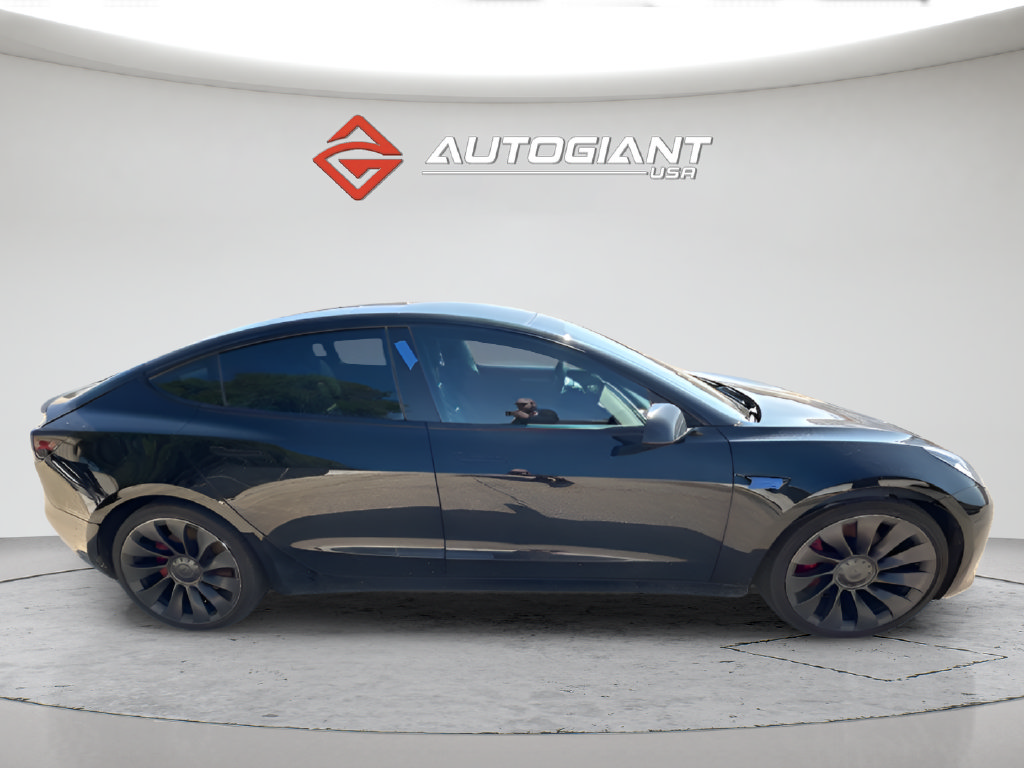 Used 2022 Tesla Model 3 Performance AWD/4WD image 2