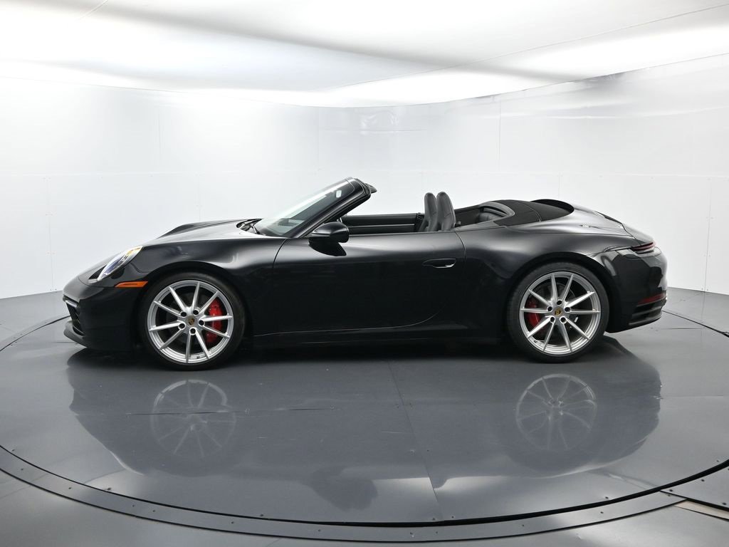 Used 2024 Porsche 911 Carrera S image 2