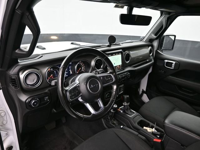 Used 2023 Jeep Wrangler Sahara w/ Cold Weather Group image 26