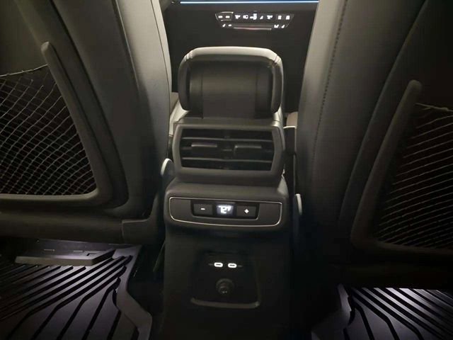 Used 2024 Audi Q4 e-tron Premium Plus w/ Premium Plus image 68