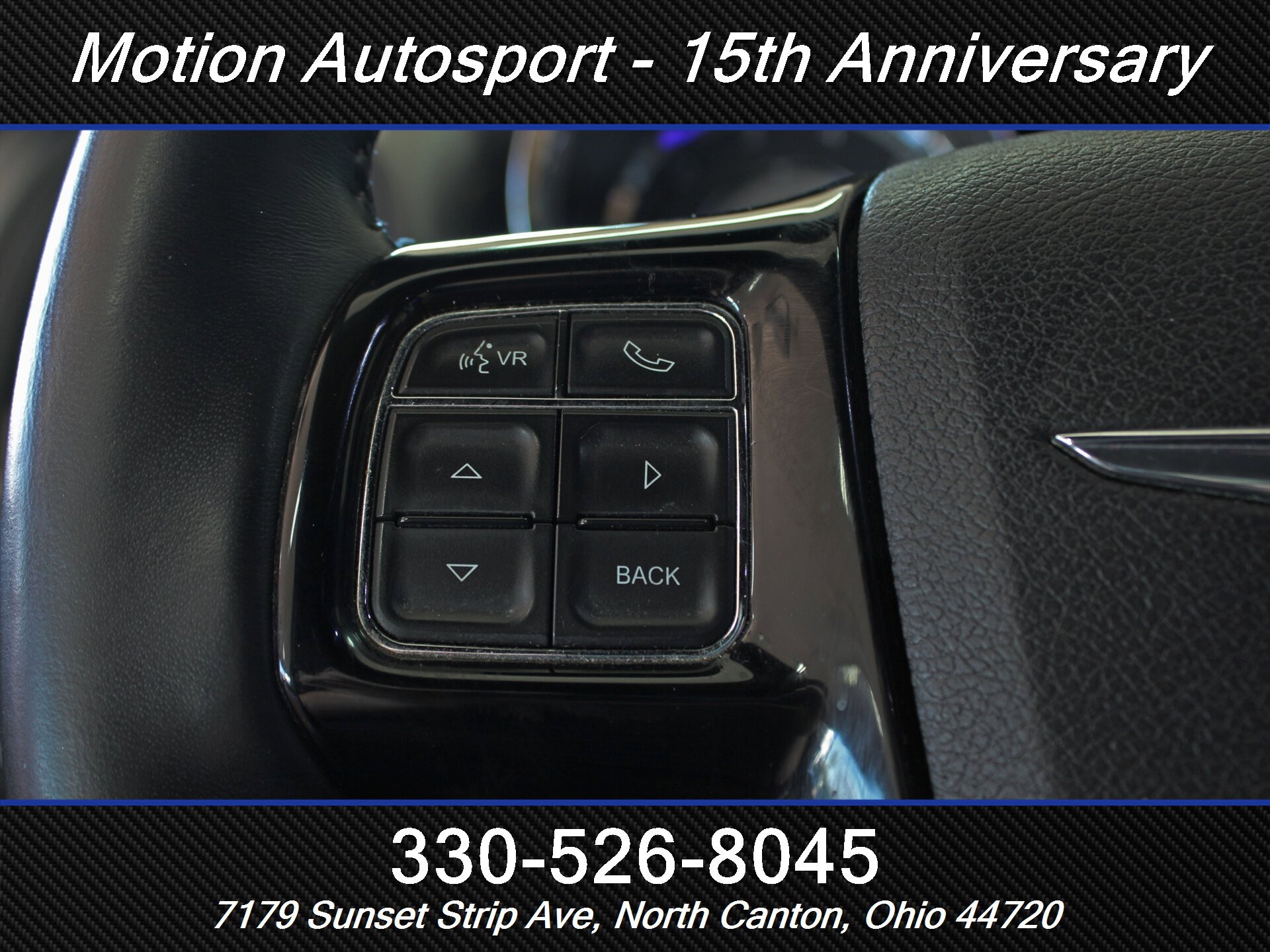 Used 2015 Chrysler Town & Country S w/ Driver Convenience Group FWD image 18