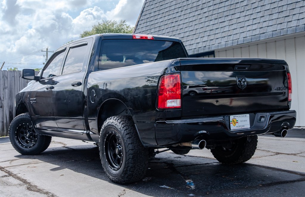 Used 2016 RAM 1500 Express w/ Popular Equipment Group AWD/4WD image 8