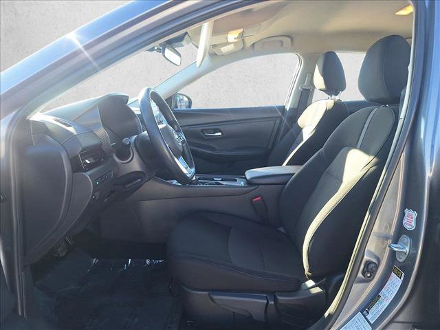 Used 2025 Nissan Sentra SV image 10
