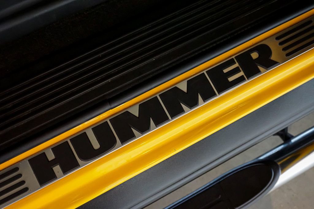 Used 2005 HUMMER H2 w/ Preferred Equipment Group image 40