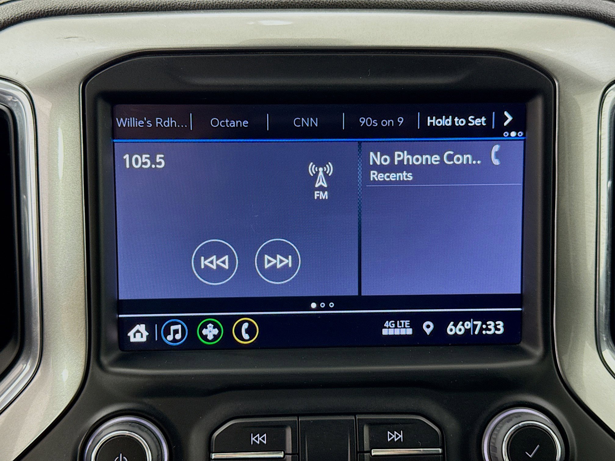 Used 2023 Chevrolet Silverado 2500 LT w/ Convenience Package image 15